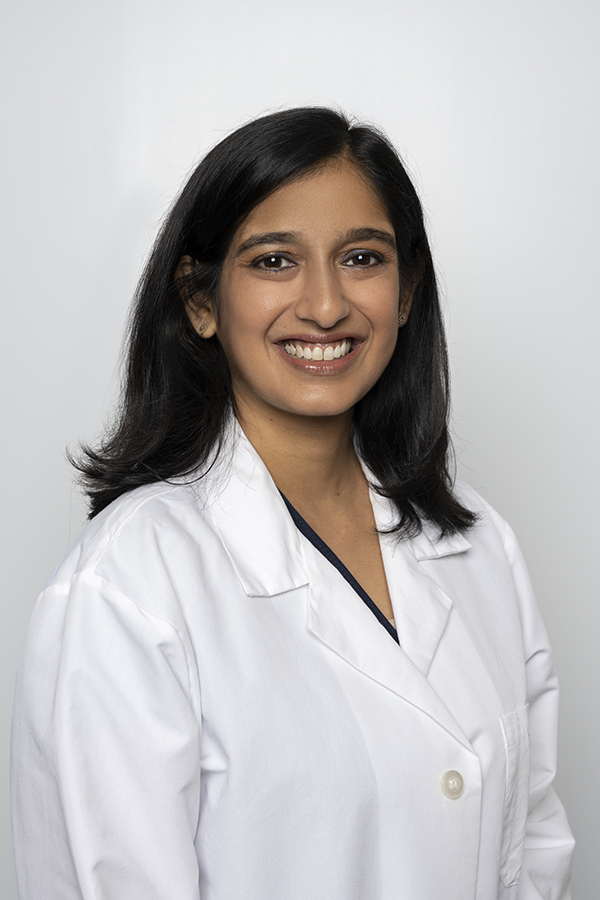 Manisha Holmes, MD portrait